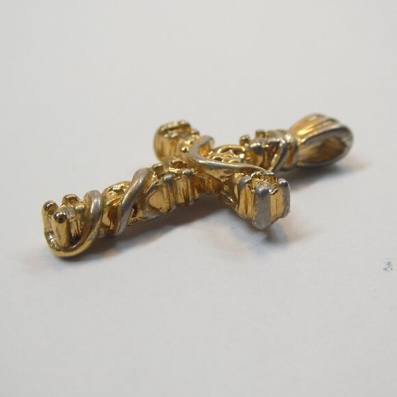 Textured Cross Pendant Ornate Crucifix Charm w/ Clear Stones Vintage - Picture 4 of 10